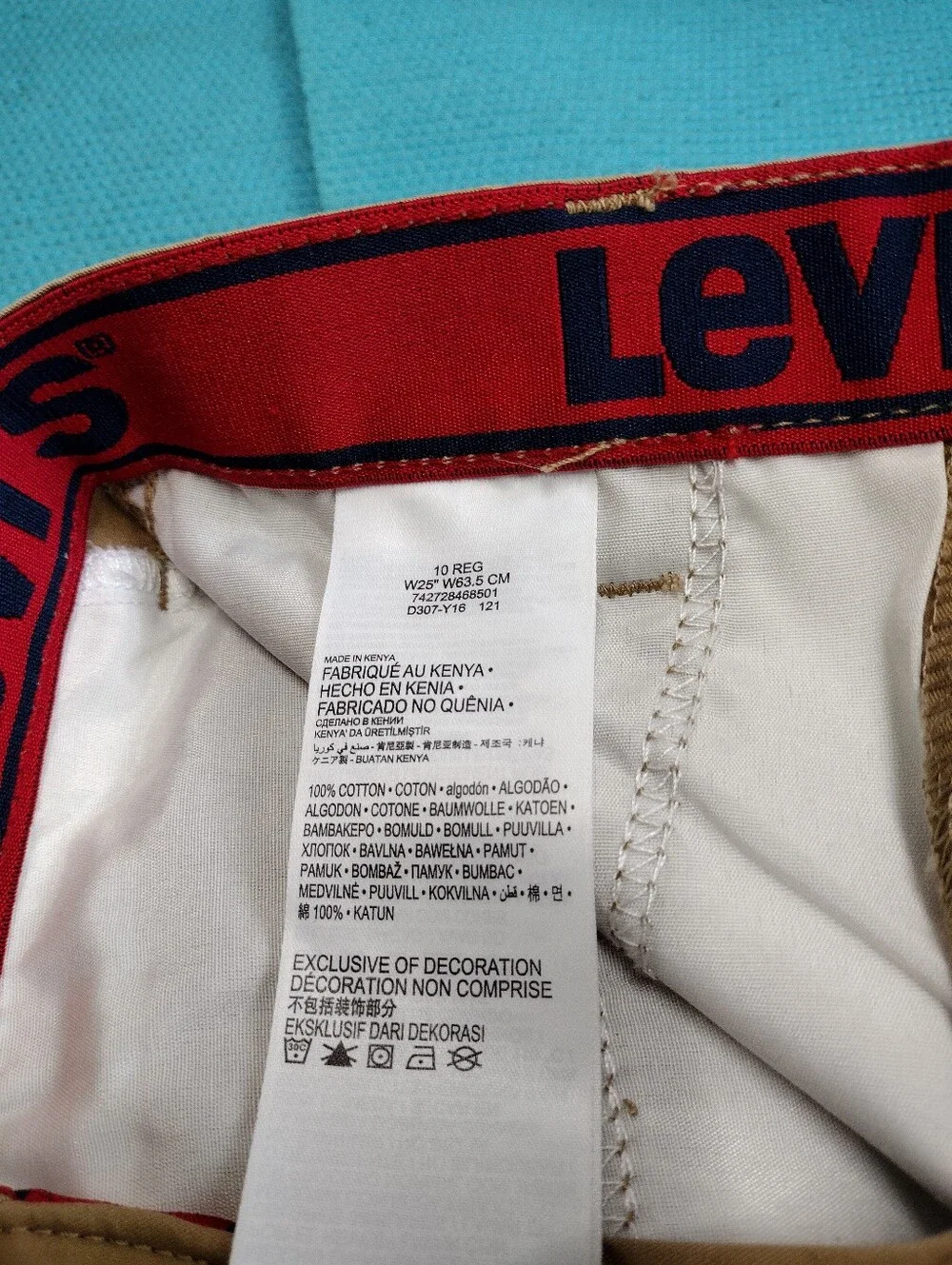 NWT Levi's Boy's Cargo Chino Shorts Bermuda Khaki Tan Size 10 Reg